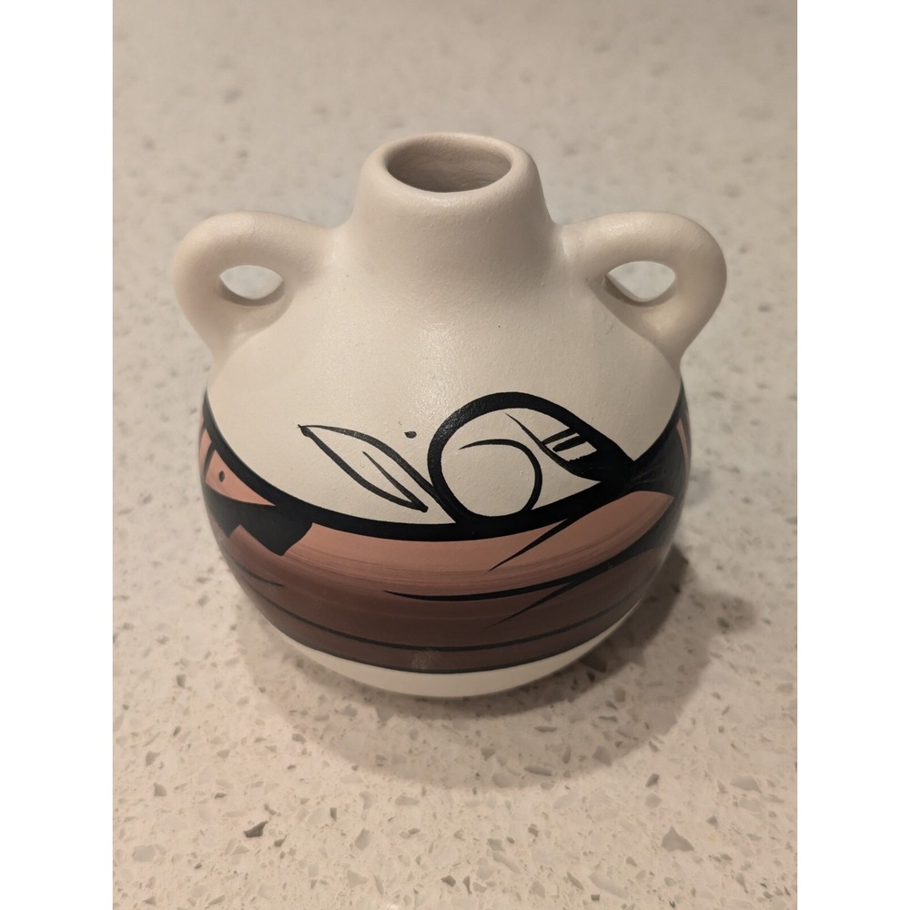 Vintage Cedar Mesa Pottery Vase 4" Native American Navajo Signed‎ White Purple